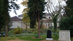 4. Krematoriumsfahrt, Das Bestattungshaus Steimer & Grub